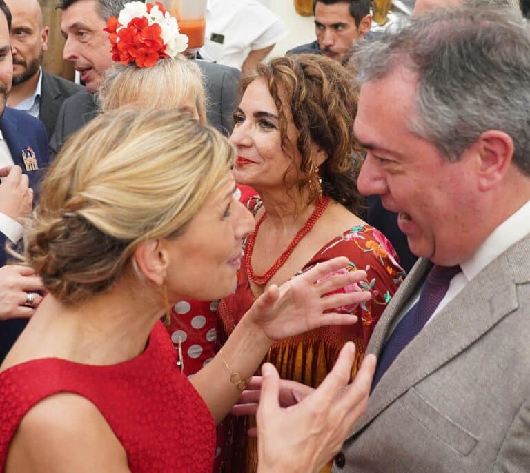 El PSOE andaluz a Yolanda Díaz: “Si no hay unidad de la izquierda nos vais a dar la patada a nosotros”