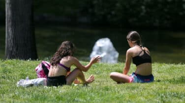 Las temperaturas bajarán este domingo y dejarán a ocho provincias en alerta naranja