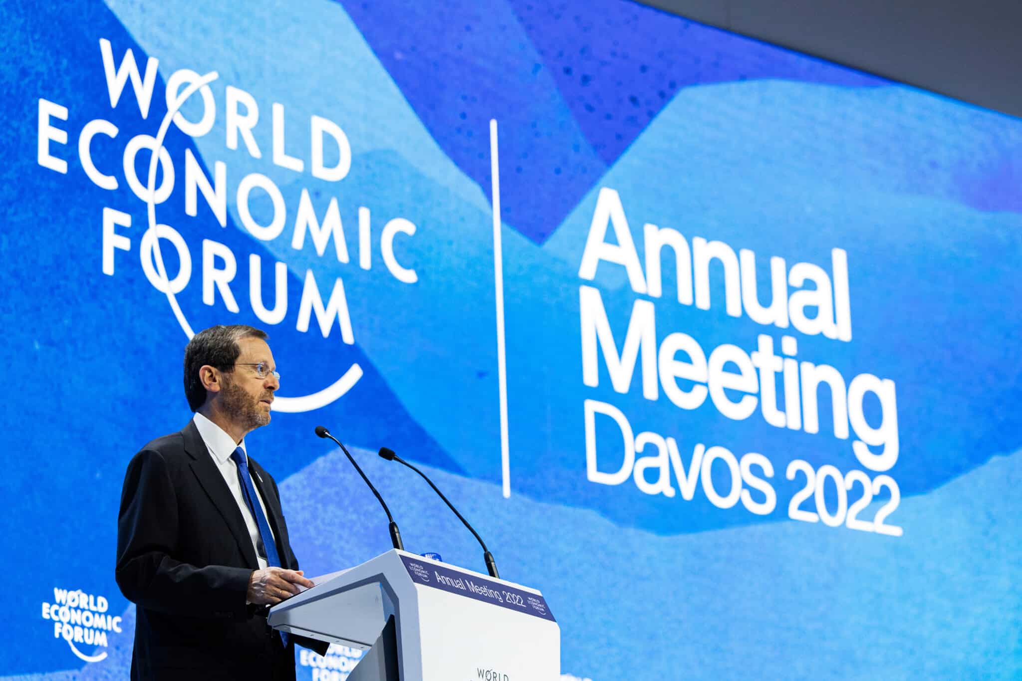 Isaac Herzog, presidente de Israel, pronuncia un discurso en la reunión anual del Foro Económico Mundial en Davos-Klosters.