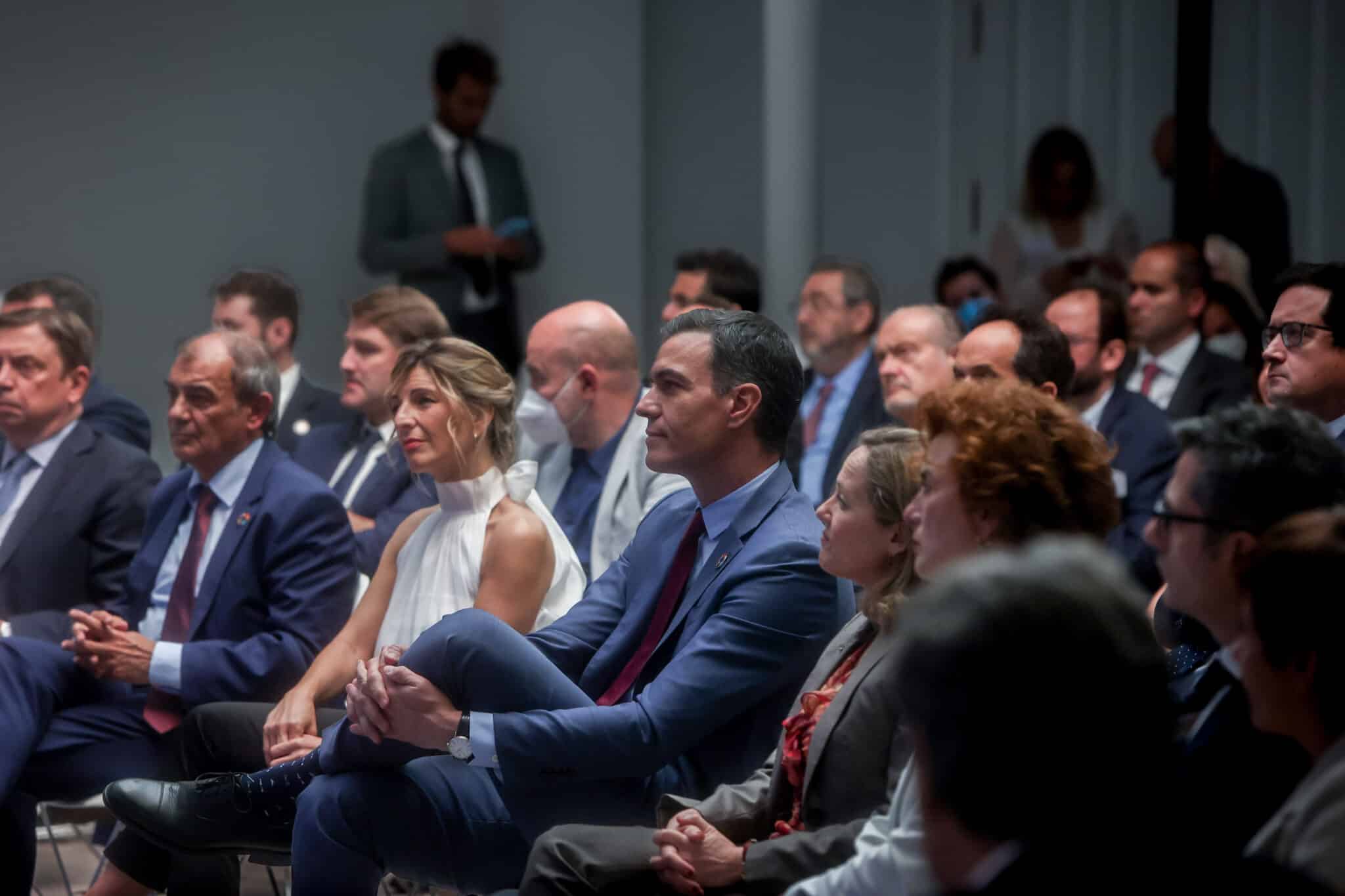 Economía Social, Yolanda Díaz, Pedro Sánchez y Nadia Calviño, en el acto de presentación del plan estratégico