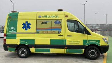 Muere una niña de tres años tras caerle encima un mueble de un supermercado en Málaga