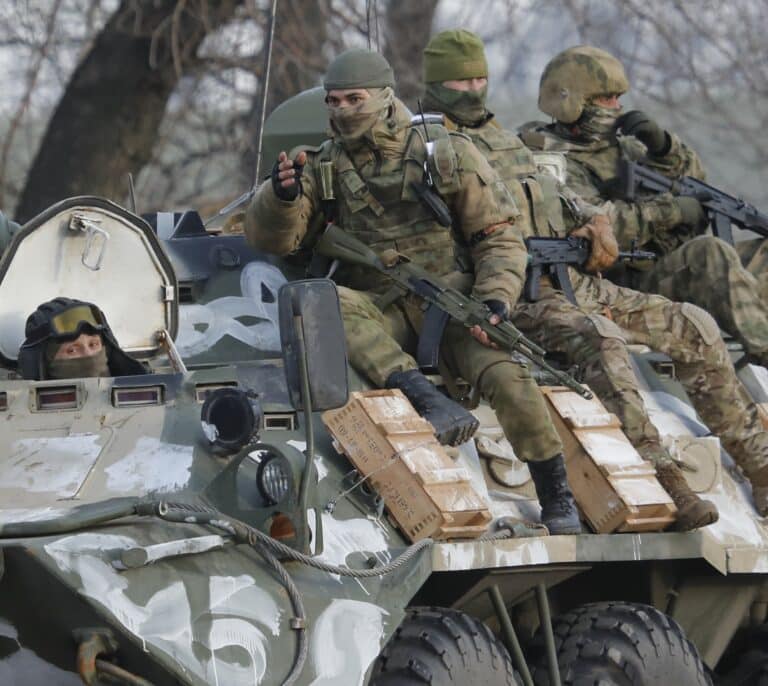 Rusia en llamas: la guerra se expande en sus fronteras