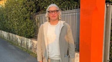 El oligarca ruso Tinkov se despide de Rusia para "no manchar" su banco "de sangre"