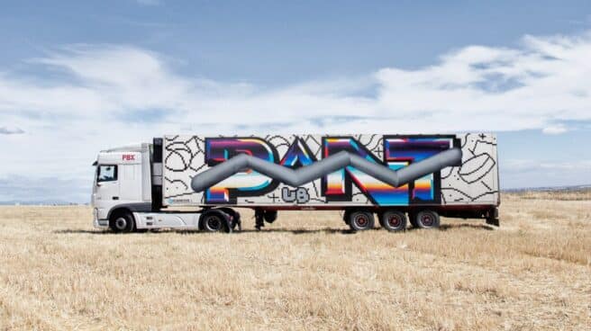 PANTONE-TRUCK-MAIN-LEFT (1) Diseño de Felipe Pantone.