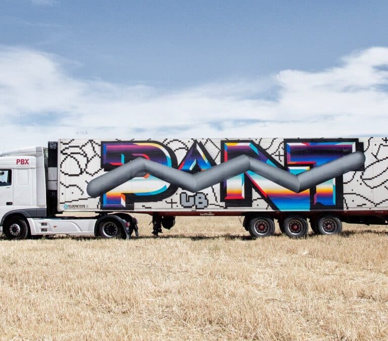 'Truck Art Project', una feria ambulante de arte contemporáneo que busca redefinir sus propios límites