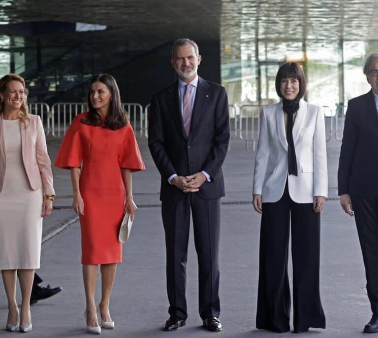Generalitat y Ayuntamiento esquivan la visita del Rey a Barcelona