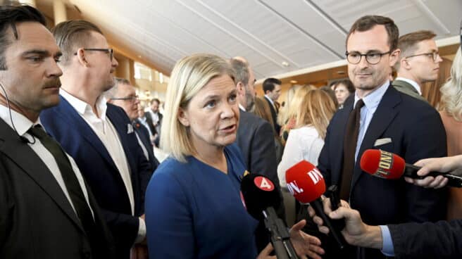 La primera ministra sueca, Magdalena Andersson, en el debate parlamentario El gobierno sueco anuncia que pedirá su ingreso en la OTAN
