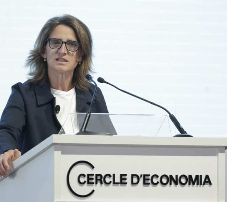 Ribera ve "clave" reducir los beneficios de las eléctricas para rebajar el precio de la energía