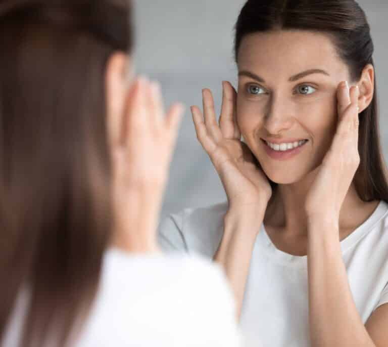 Amazon rebaja un 34% su limpiador facial más vendido ideal para este verano