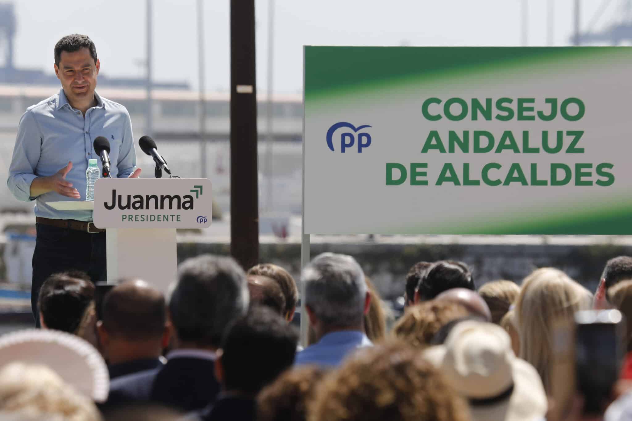 Juanma Moreno: "Andalucía puede seguir avanzando o volver a la peor casilla de salida"