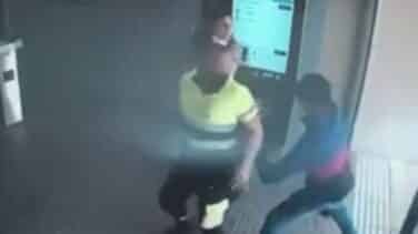 Apuñalan por la espalda al vigilante de una estación de tren en Igualada