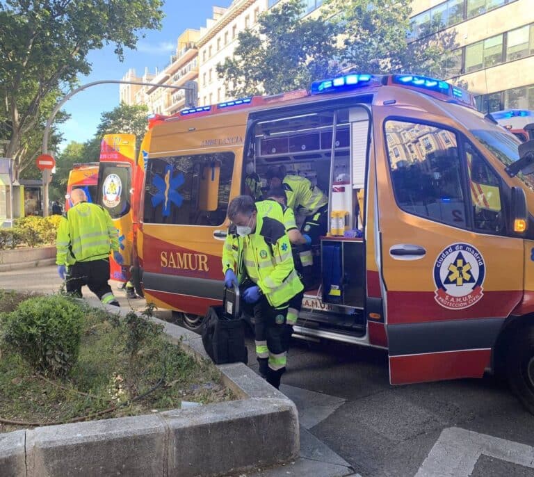 Una mujer de 74 años herida grave tras un atropello en Madrid