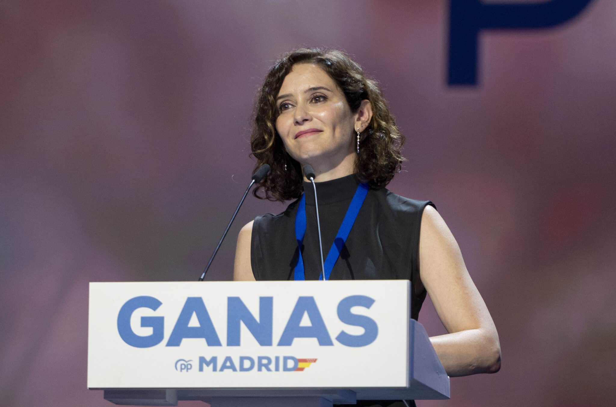 La presidenta de la Comunidad de Madrid, Isabel Díaz Ayuso, interviene durante la primera jornada del XVII Congreso del Partido Popular de Madrid.