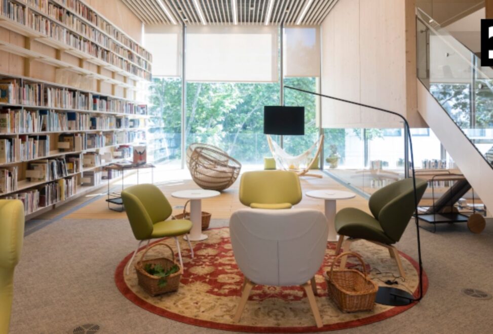 Interior de la Biblioteca Gabriel García Márquez, Barcelona