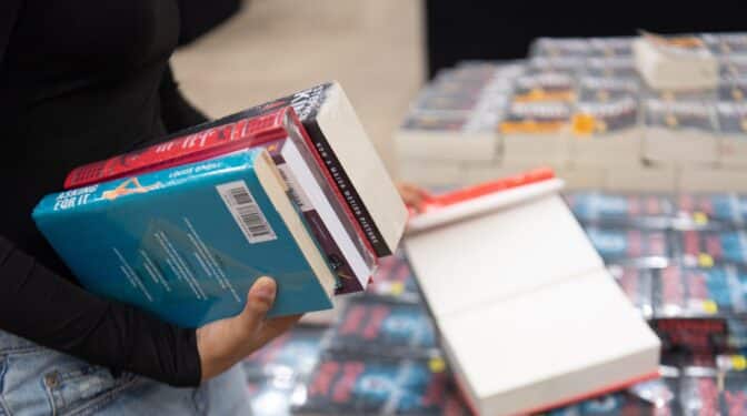 Sin país invitado y con la autoestima alta: la Feria del Libro 2022 espera llegar a los 10 millones de euros 