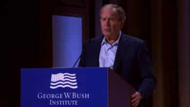 El lapsus de George Bush: "La brutal invasión de Irak... quiero decir de Ucrania"