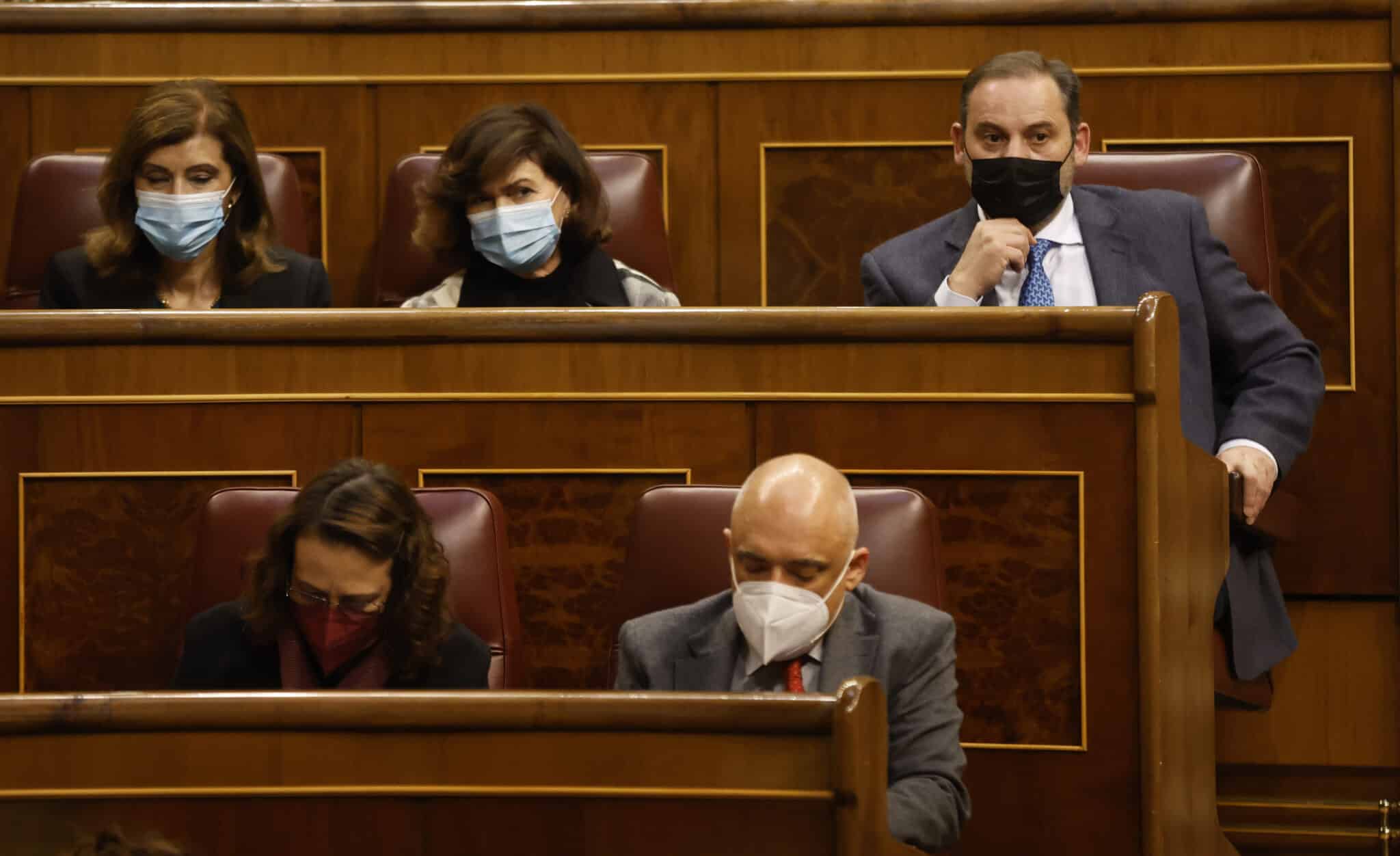 Carmen Calvo, en su escaño en el Congreso de los Diputados.