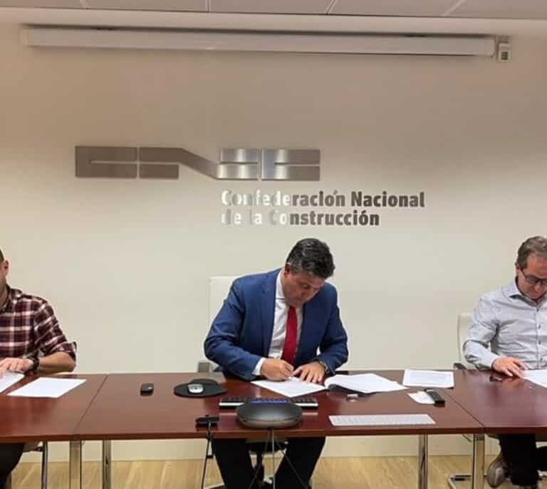 La construcción acuerda crear un plan de pensiones colectivo para 1,3 millones de trabajadores