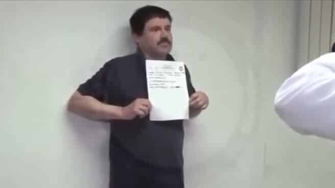 Detención de Joaquín Guzmán, alias El Chapo. Detención de Joaquín Guzmán, alias El Chapo.