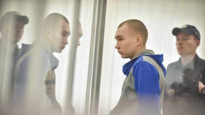 Vadim Shishimarin, en la Corte Penal. Vadim Shishimarin, en la Corte Penal.