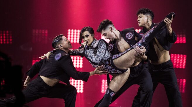 Chanel interpreta "SloMo" durante el segundo ensayo general para la final del Festival de Eurovisión 2022.