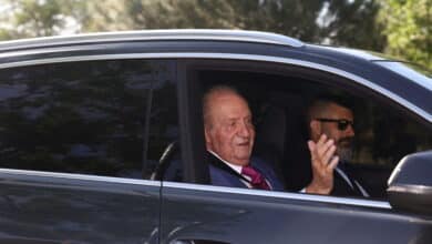 Reino Unido invita a Juan Carlos I al funeral de Isabel II y Zarzuela espera su "decisión personal"