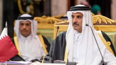 El Gobierno concede al emir de Qatar el collar de la Orden de Isabel la Católica antes de su visita a España