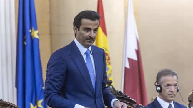 El emir de Qatar interviene en el Senado.