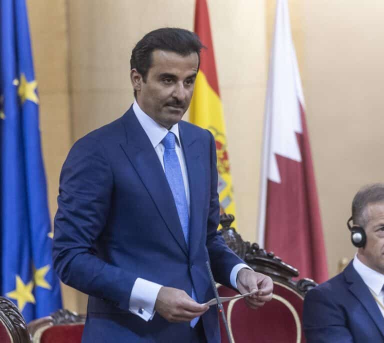 España se prepara para sustituir el gas argelino y ruso por el de Qatar