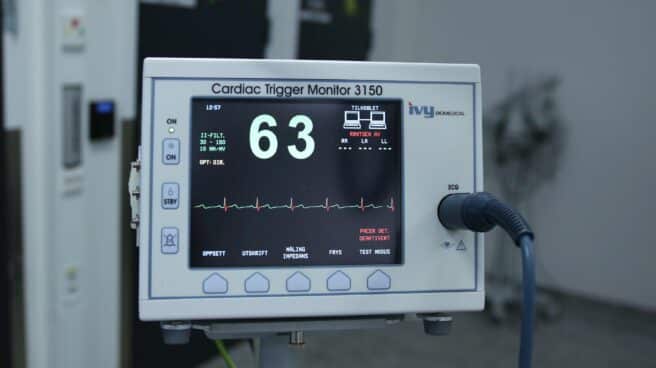 Más de un tercio de los españoles no sabe qué es la insuficiencia cardiaca Monitor de cardiología