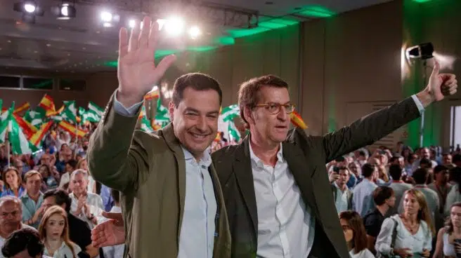 Feijóo ya hace campaña en Andalucía: "Sánchez se empieza a ver como diputado de la oposición"