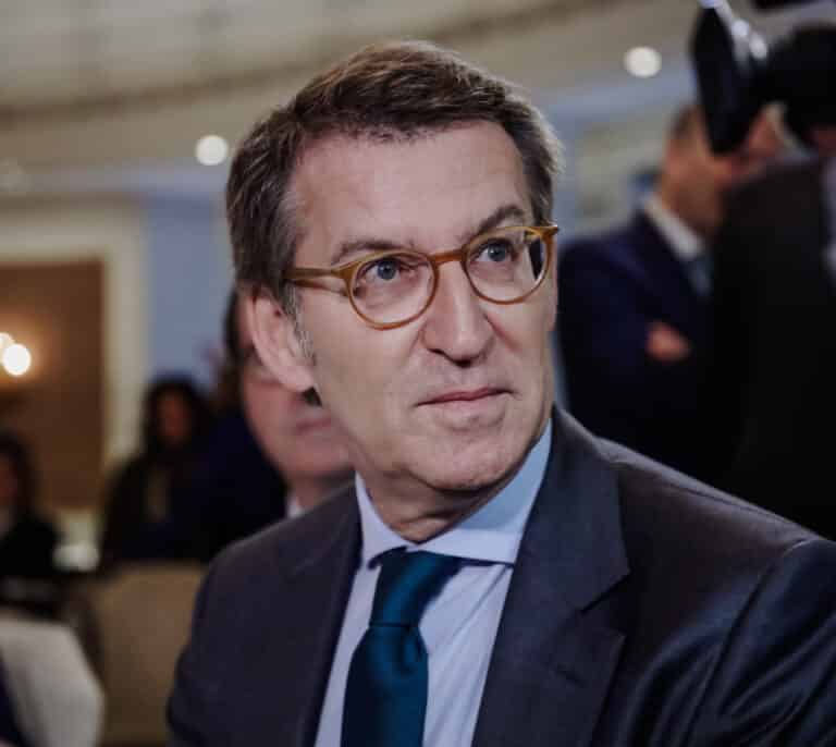 El PP de Feijóo frena el ascenso de Vox y supera al PSOE