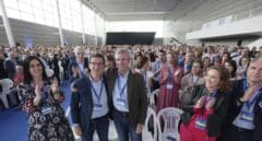 Feijóo insta a mantener las mayorías en Galicia y refrenda la autoridad de Rueda