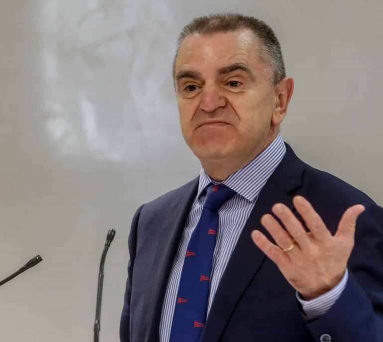 El CSD estudia dos denuncias contra Rubiales antes de decidir si las eleva al órgano que puede inhabilitarlo