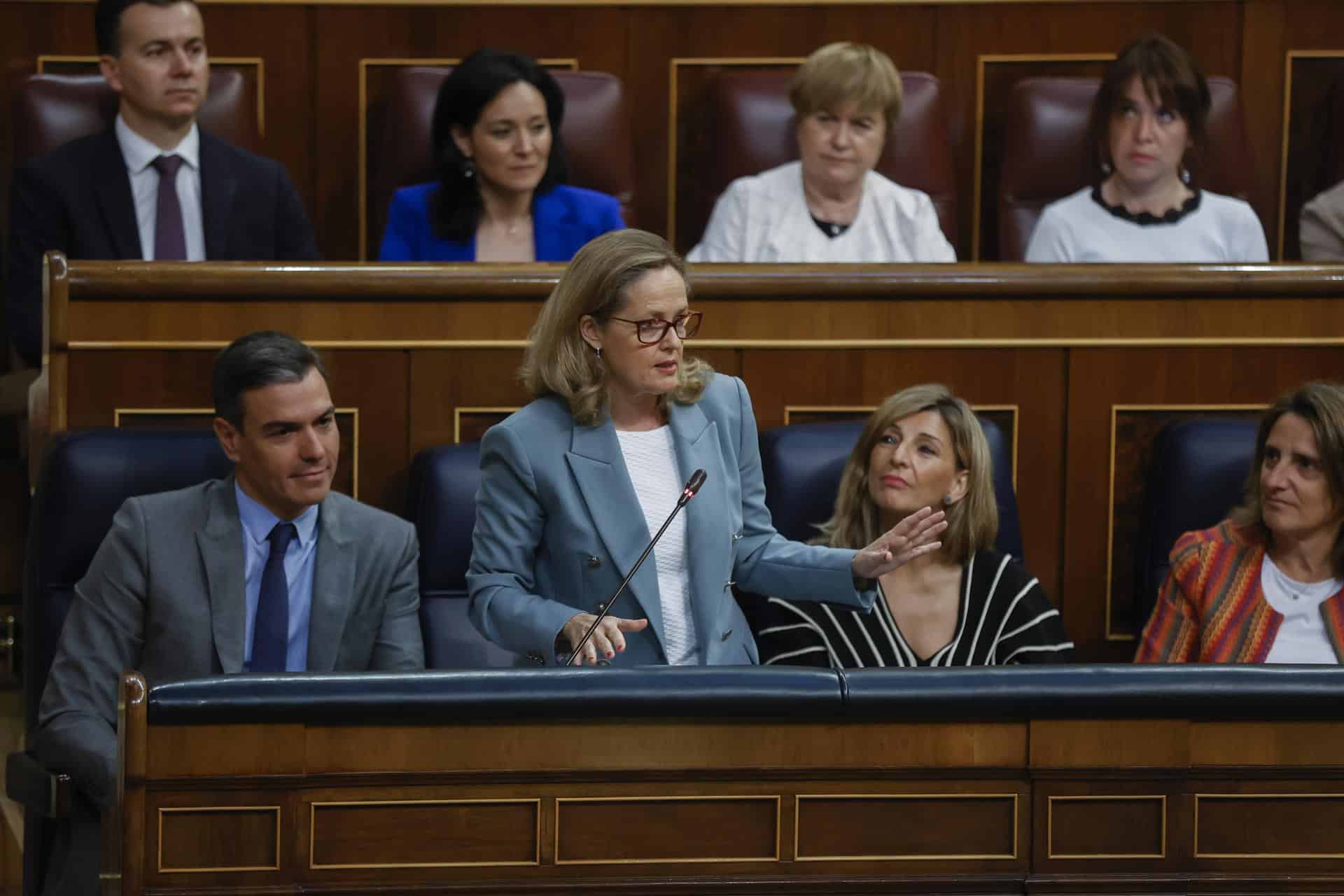 La vicepresidenta del Gobierno, Nadia Calviño, en el Congreso de los Diputados.