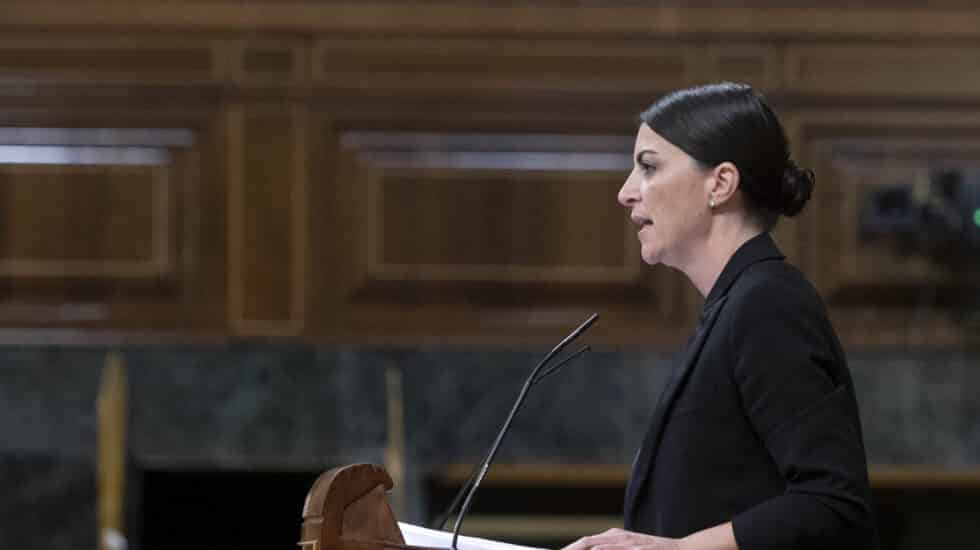 La candidata de Vox a la Presidencia de la Junta de Andalucía, Macarena Olona, en una sesión plenaria en el Congreso de los Diputados.