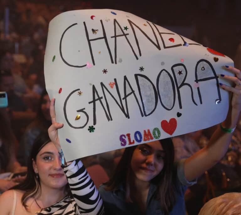 Impresionante ‘Chanelazo’, en medio del cariño mundial a Ucrania