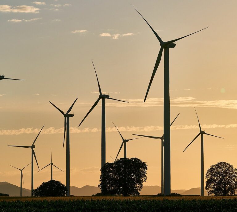El pago de impuestos sobre la energía alcanza cifras récord: 17.726 millones de euros