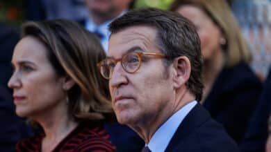 Feijóo asegura que el Gobierno está agotado: "España no merece una crisis permanente"