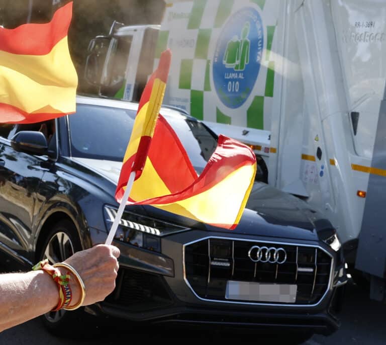 Felipe VI se reencuentra hoy con su padre en Zarzuela casi dos años después