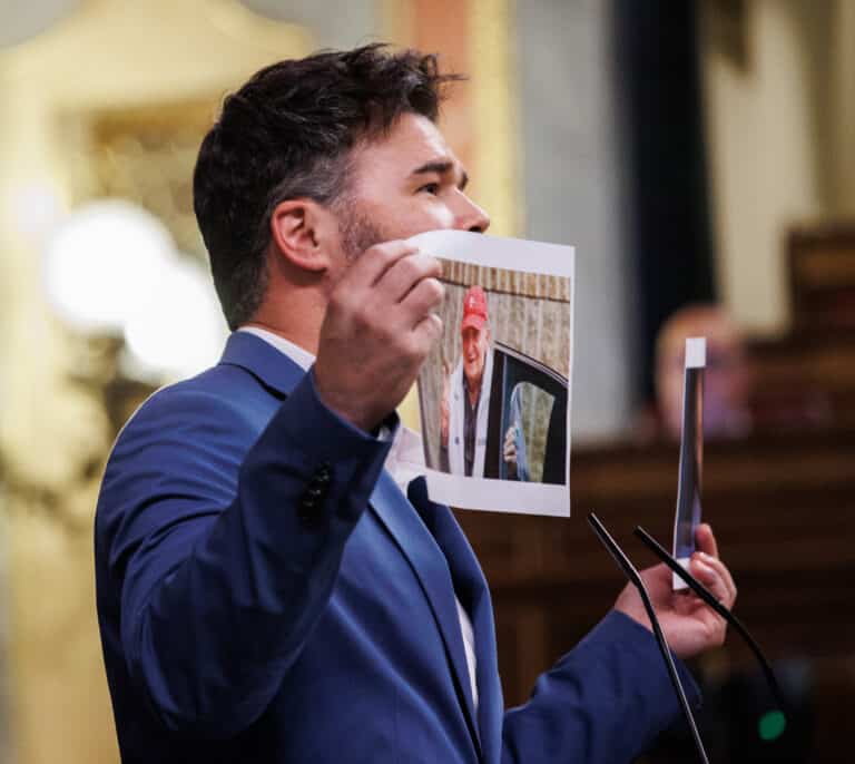 Batet reprende a Rufián por mofarse del emérito en el Congreso: "Es un delincuente reincidente"