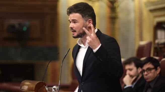 El portavoz de Esquerra Republicana (ERC) en el Congreso, Gabriel Rufián, interviene en una sesión plenaria en el Congreso de los Diputados. El portavoz de Esquerra Republicana (ERC) en el Congreso, Gabriel Rufián, interviene en una sesión plenaria en el Congreso de los Diputados.