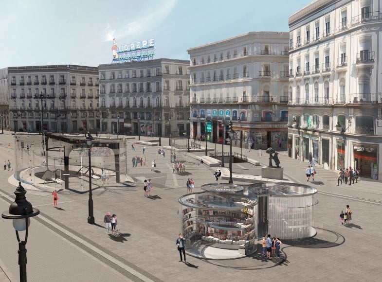 De muralla a epicentro de protestas: así ha cambiado la Puerta del Sol