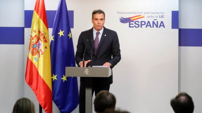 El presidente del Gobierno español, Pedro Sánchez, da una conferencia de prensa al final de una cumbre de la UE