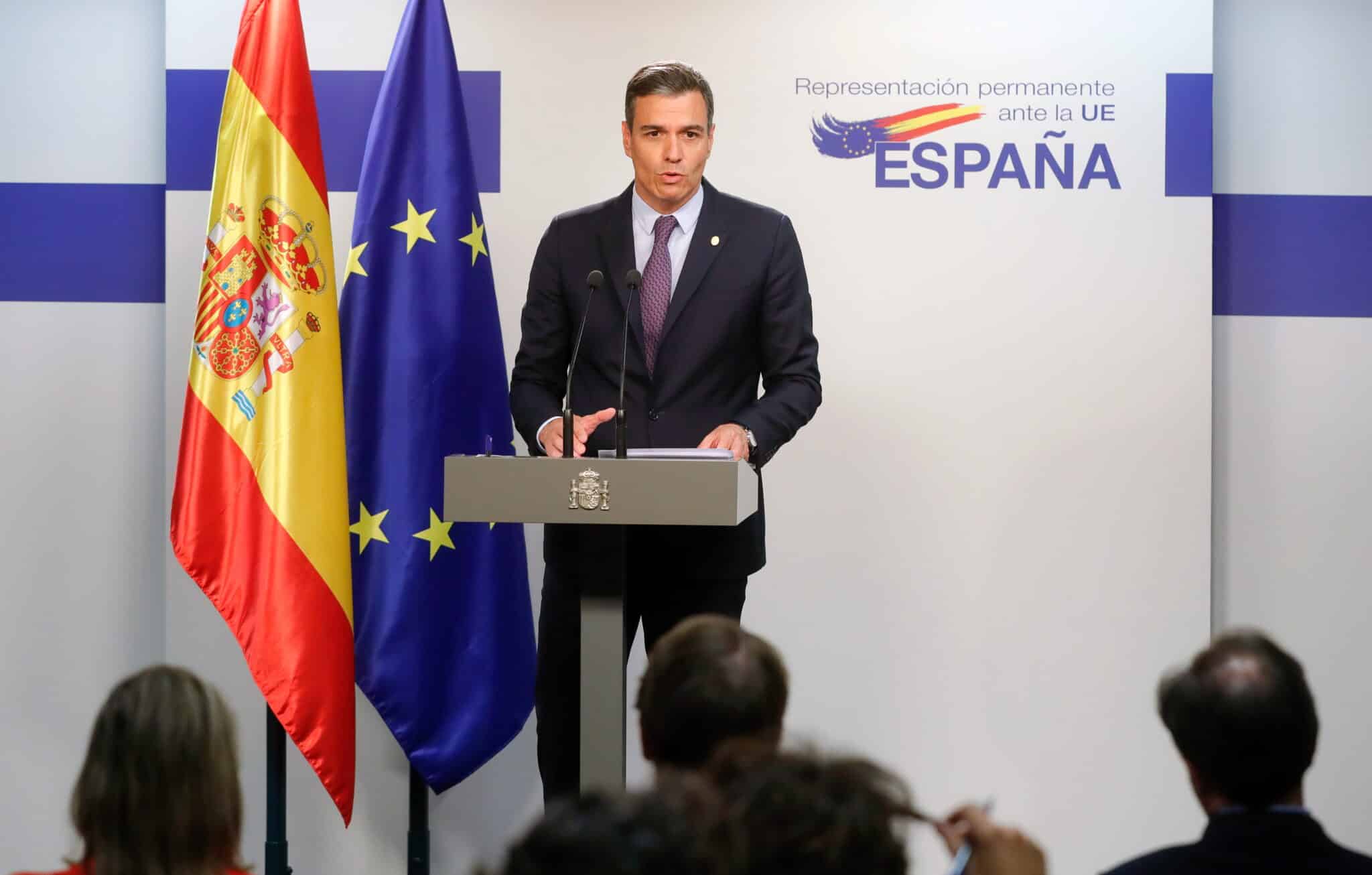 El presidente del Gobierno español, Pedro Sánchez, da una conferencia de prensa al final de una cumbre de la UE
