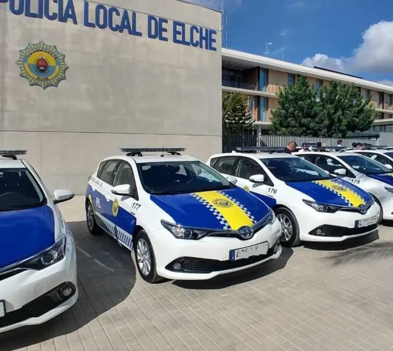 La policía detiene a cuatro jóvenes en Elche por realizar tocamientos a una menor de 16