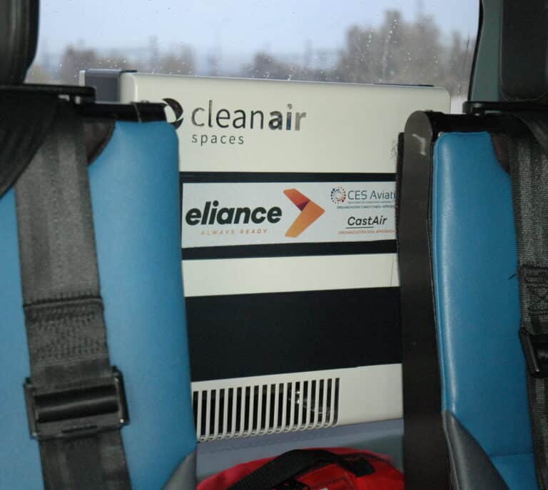 Purificadores de aire ductFIT para eliminar bacterias y virus en vuelos en helicópteros medicalizados