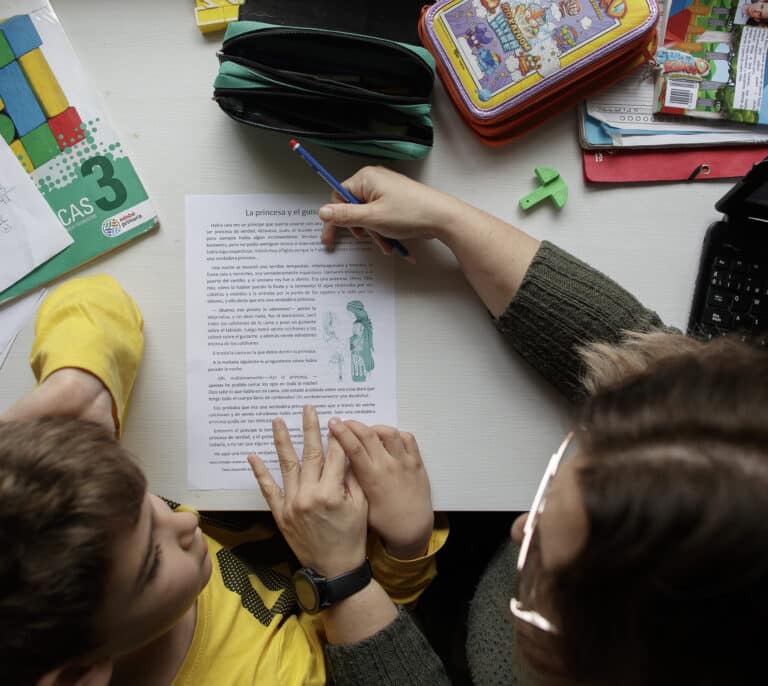 A los trece años la voz de la madre ya no conecta con el cerebro adolescente