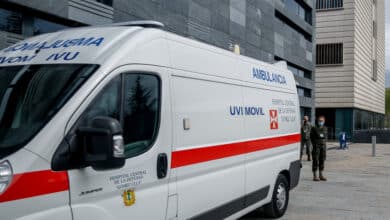 Muere un conductor tras salirse de la vía y quedar atrapado en el guardarraíl en Moralzarzal