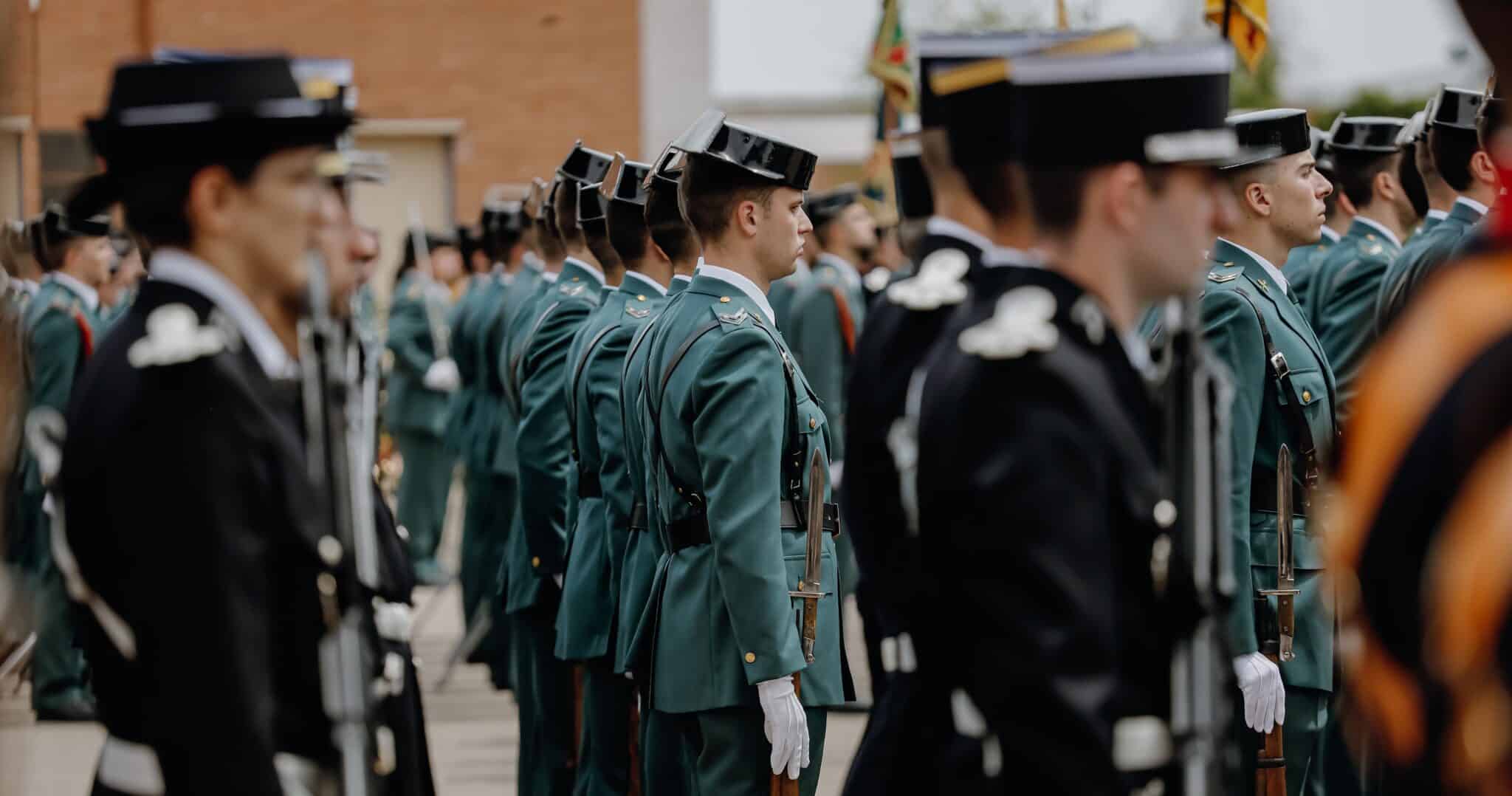 Guardias civiles durante el acto de conmemoración del 178º aniversario de la fundación del Cuerpo.